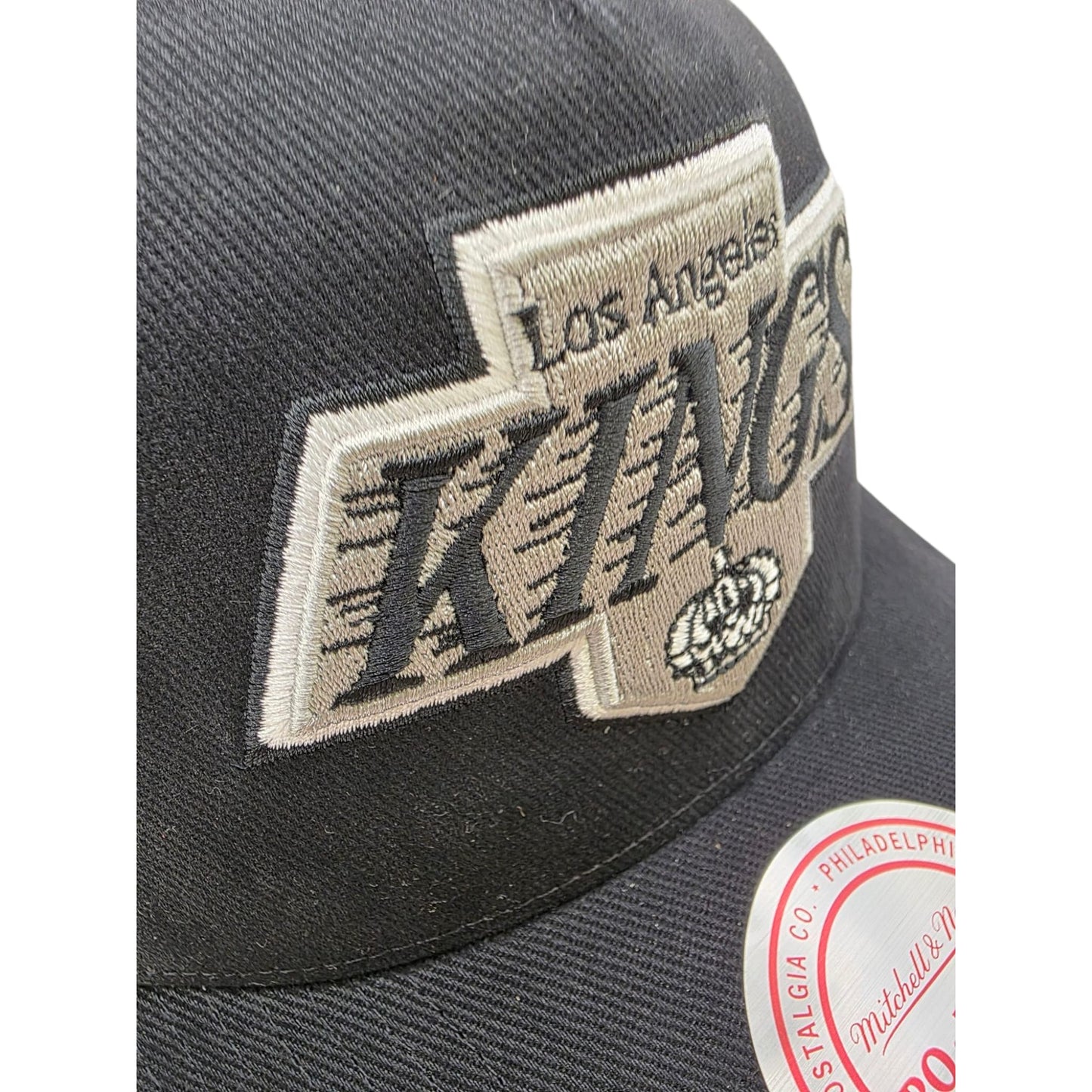 Los Angeles Kings Conference Patch Vintage Cap Black Snapback - Mitchell & Ness