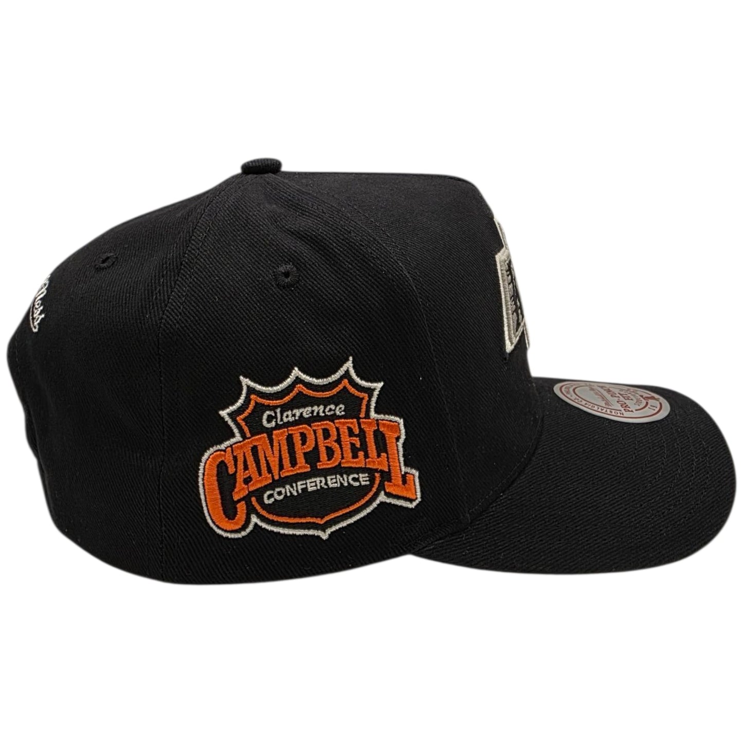 Los Angeles Kings Conference Patch Vintage Cap Black Snapback - Mitchell & Ness