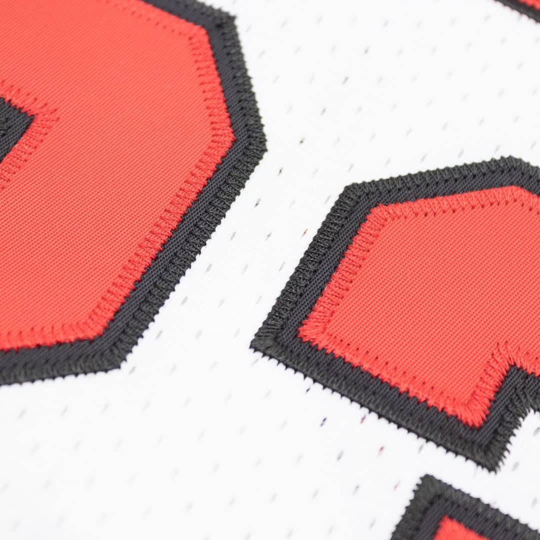 Michael Jordan #23 Chicago Bulls 1997-98 Authentic NBA Trikot Weiß (YOUTH) - Mitchell&Ness