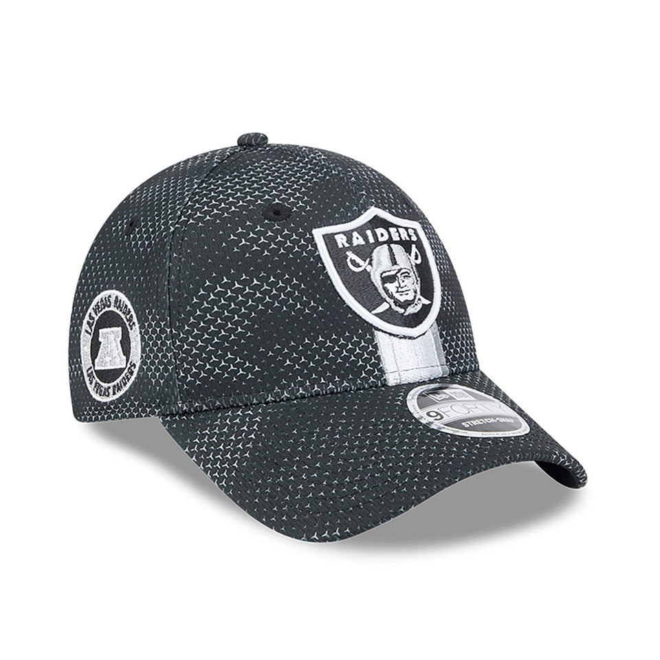 Las Vegas Raiders 2024 NFL Sideline New Era 9FORTY Flex Cap