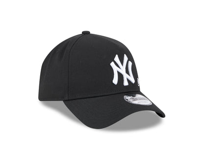 New York Yankees MLB Gothic 9FORTY A-Frame Snapback Cap - New Era