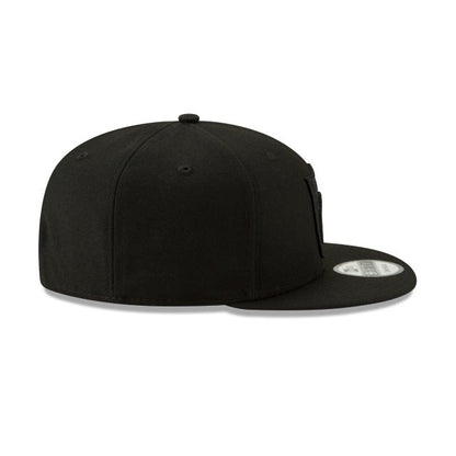 Las Vegas Raiders Monochrome Black New Era 9FIFTY Snapback Cap