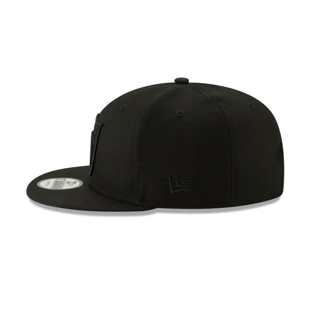 Las Vegas Raiders Monochrome Black New Era 9FIFTY Snapback Cap