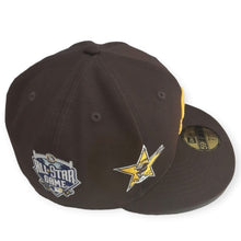 Laden Sie das Bild in den Galerie-Viewer, San Diego Padres New Era 59FIFTY MLB Cooperstown Collection Multi Patch Cap