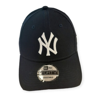 New York Yankees New Era 9FORTY MLB League Basic Strapback Cap