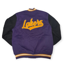 Laden Sie das Bild in den Galerie-Viewer, Los Angeles Lakers Mitchell&amp;Ness NBA Team Legacy Varsity Jacket