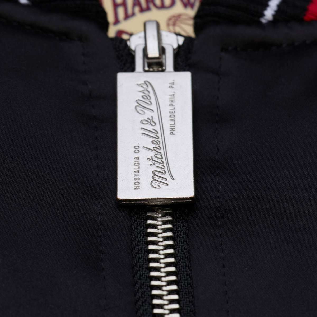 Chicago Bulls Throw it back Heavyweight Satin vintage Jacket  - Mitchell&Ness