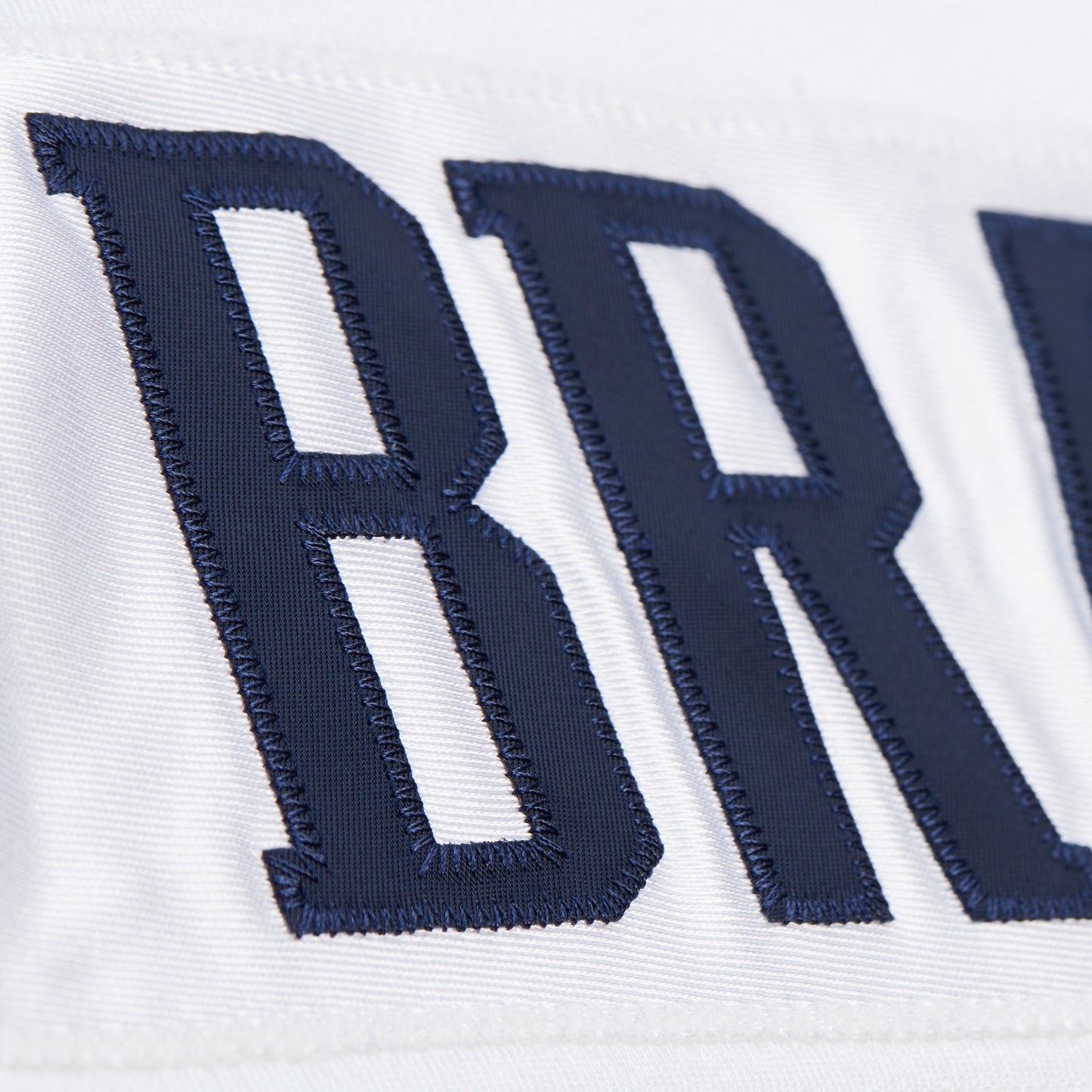 New England Patriots Tom Brady 2000 Authentic Jersey - Mitchell & Ness