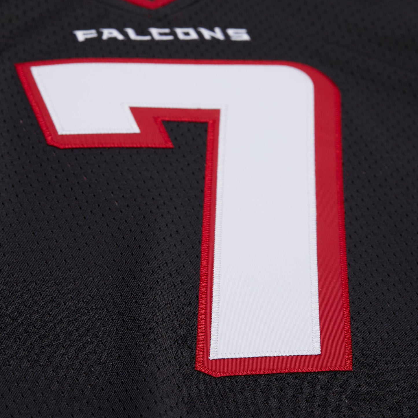 Atlanta Falcons Michael Vick 2004 Authentic Throwback Retired Player Jersey - Mitchell & Ness