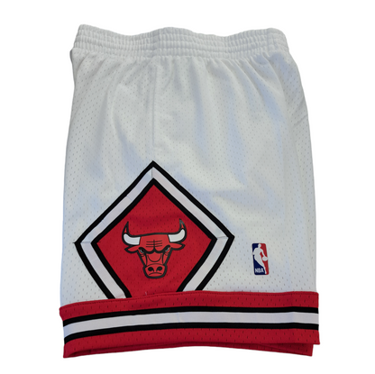 Chicago Bulls Swingman Shorts  Mitchell & Ness