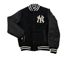 Laden Sie das Bild in den Galerie-Viewer, New York Yankees World Series 2009 New Era College Jacket