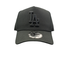 Laden Sie das Bild in den Galerie-Viewer, Los Angeles Dodgers MLB New Era Adjustable Eframe Cap