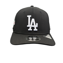 Laden Sie das Bild in den Galerie-Viewer, Los Angeles Dodgers Sidepatch World Series 1988 New Era 9FIFTY Stretch-Snap Cap