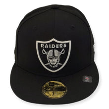 Laden Sie das Bild in den Galerie-Viewer, Las Vegas Raiders New Era 59FIFTY Logoside Cap