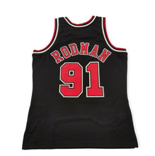 Laden Sie das Bild in den Galerie-Viewer, Chicago Bulls Dennis Rodman Mitchell&amp;Ness HWC Swingman Jersey