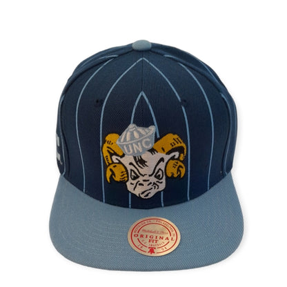 University of North Carolina UNC Tar Heels Mitchell&Ness Team Pin Snapback