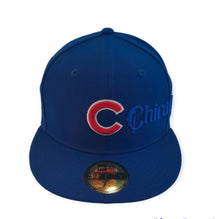 Laden Sie das Bild in den Galerie-Viewer, Chicago Cubs New Era 59FIFTY MLB Script Cap